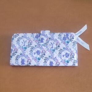 Woman's Vera Bradley Disney Belle Floral Finley Wallet